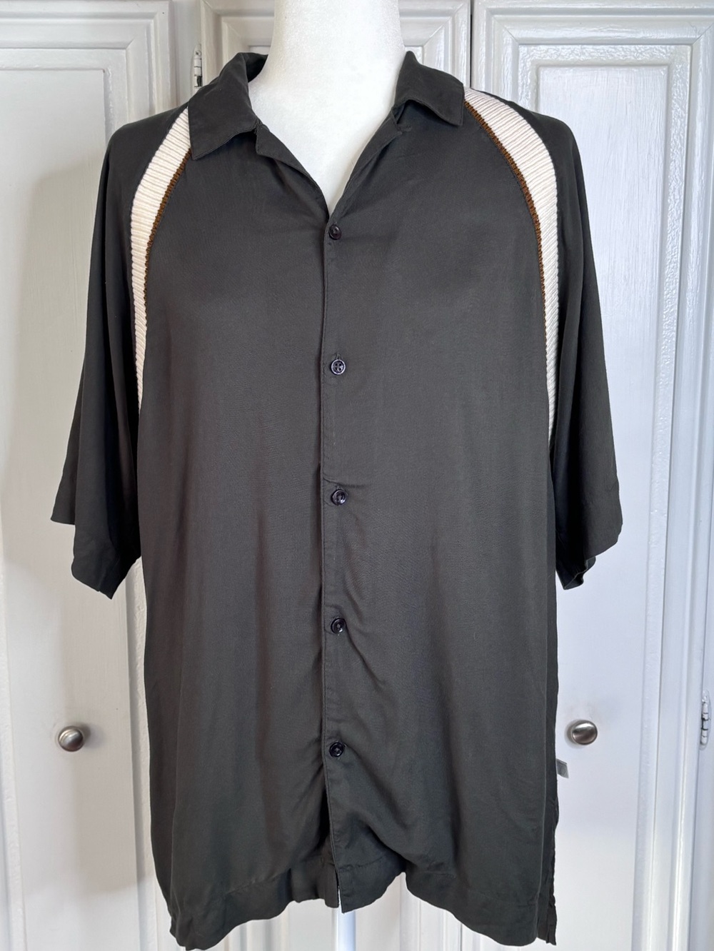 Standard Cloth Men’s Button Down Bowling Shirt Small